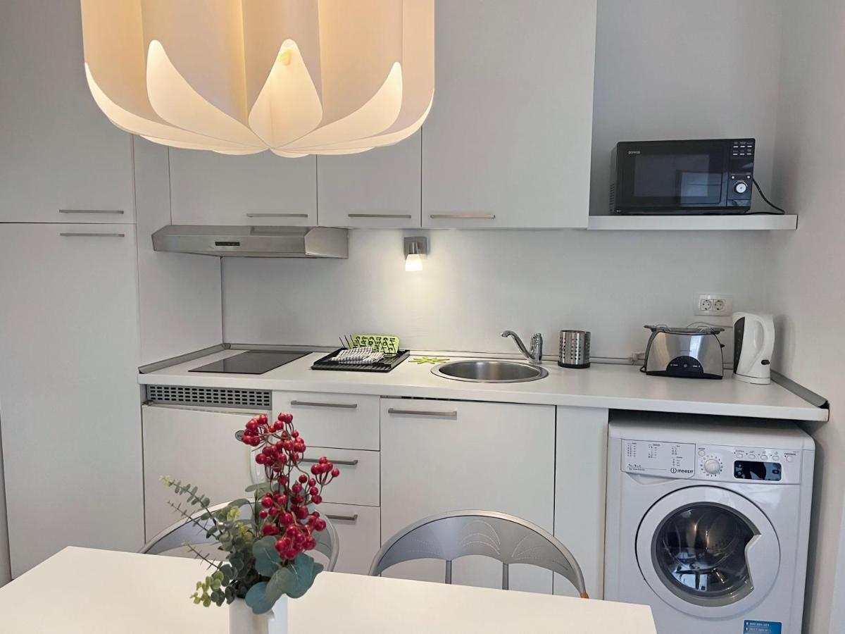 Renovated City Center Apt End Of Sept 23 Apartment Ljubljana Bagian luar foto